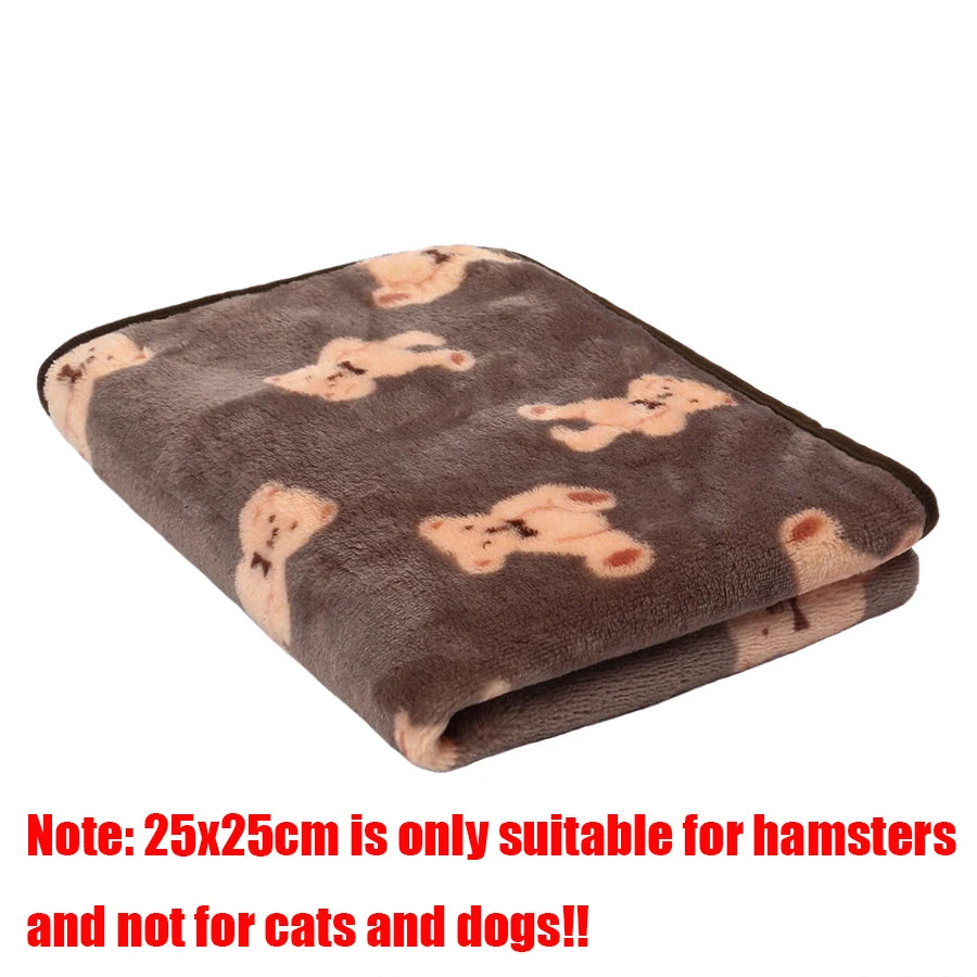 Fluffy Pet Blanket – Soft Warm Paw Print Mat for Dogs and Cats