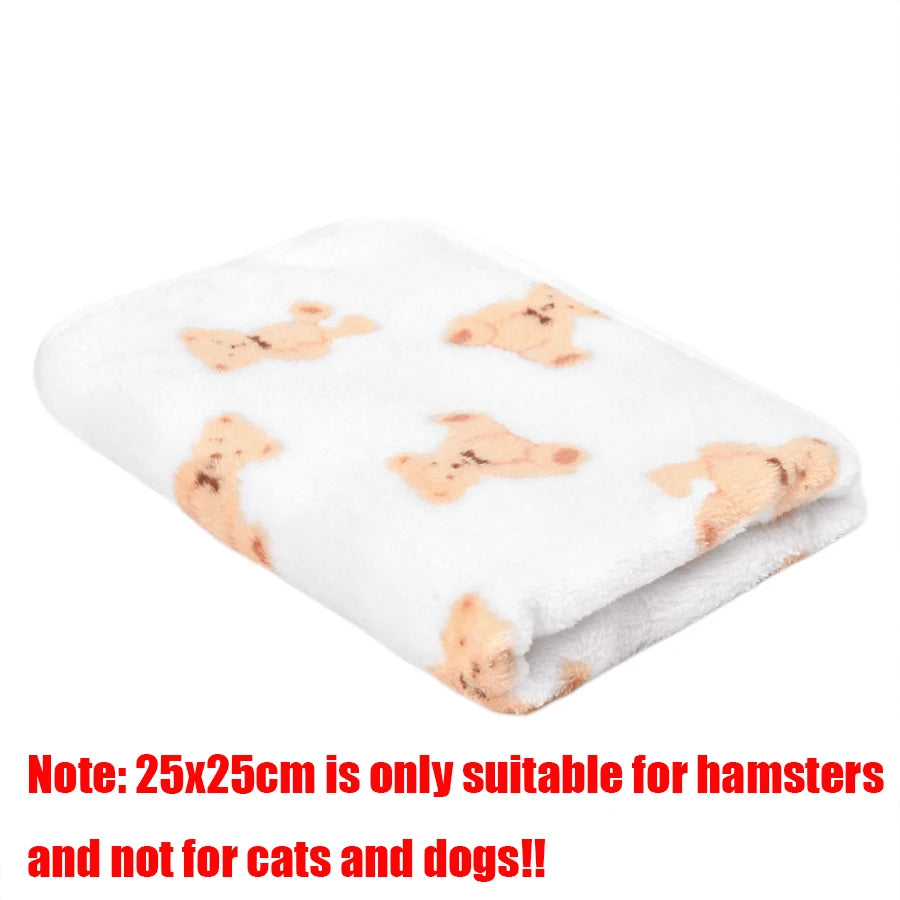 Fluffy Pet Blanket – Soft Warm Paw Print Mat for Dogs and Cats